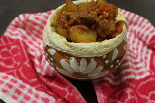 Свиная вырезка с овощами в лаваше