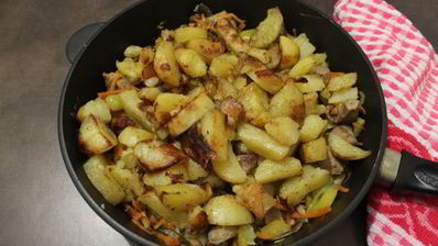 свиная вырезка с овощами в лаваше