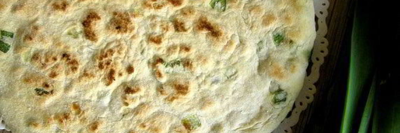 Лепешка с зеленым луком