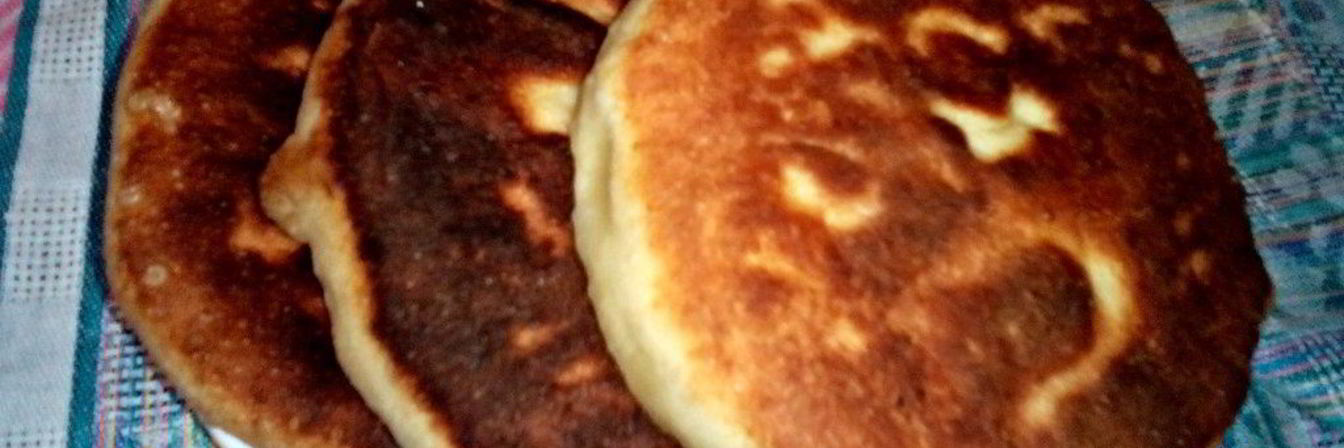 Лепешки на кефире с начинкой