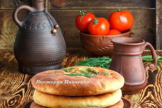 Лепешки с сыром, чесноком и зеленью