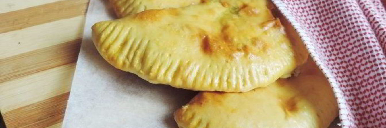 Лепешки с сыром в духовке