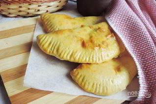 Лепешки с сыром в духовке