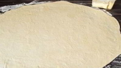 слоеные лепешки на сковороде