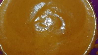 цельнозерновая лепешка с тунцом, креветками и перечным соусом