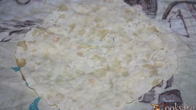 юха — азербайджанская лепешка