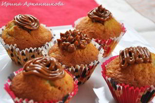 Банановые маффины с вареной сгущенкой