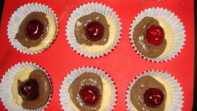 маффины дуэт с черешней