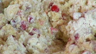 маффины с красной смородиной