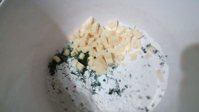 закусочные маффины в стаканчиках из чоризо-салями