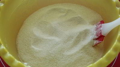 манник творожный с облепиховым соусом