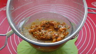 манник творожный с облепиховым соусом