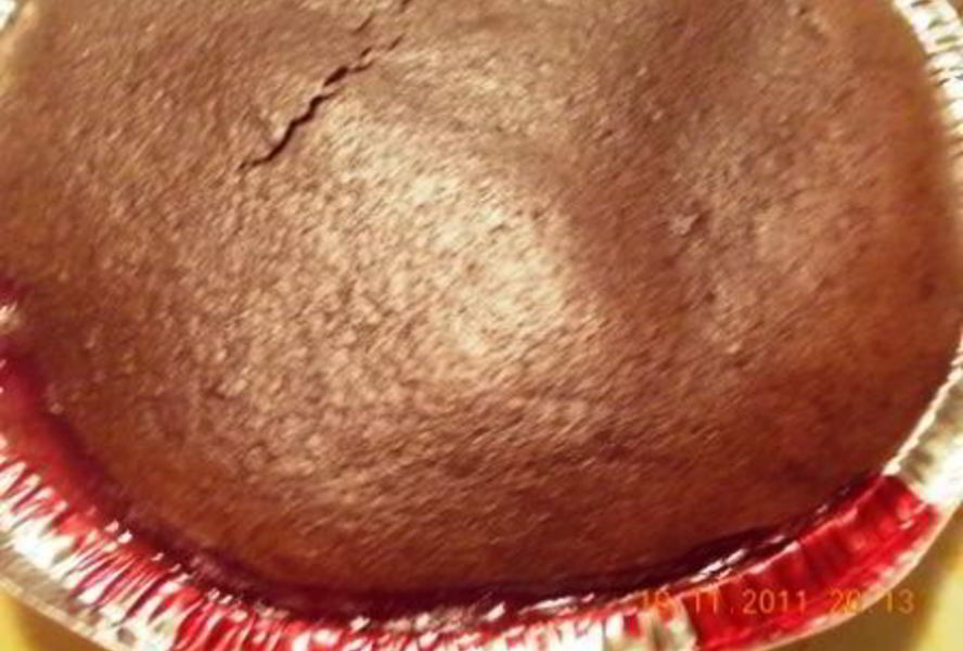 Шоколадный манник с ягодами