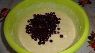 творожный манник с клюквой