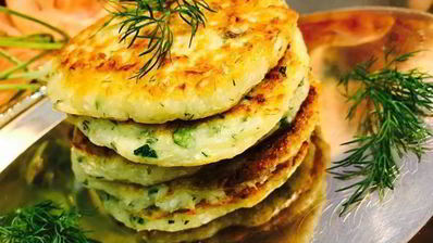 капустно-кабачковые оладьи на кефире