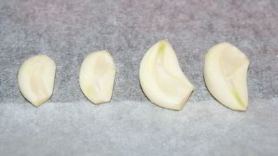 кукурузные оладьи с острой сальсой