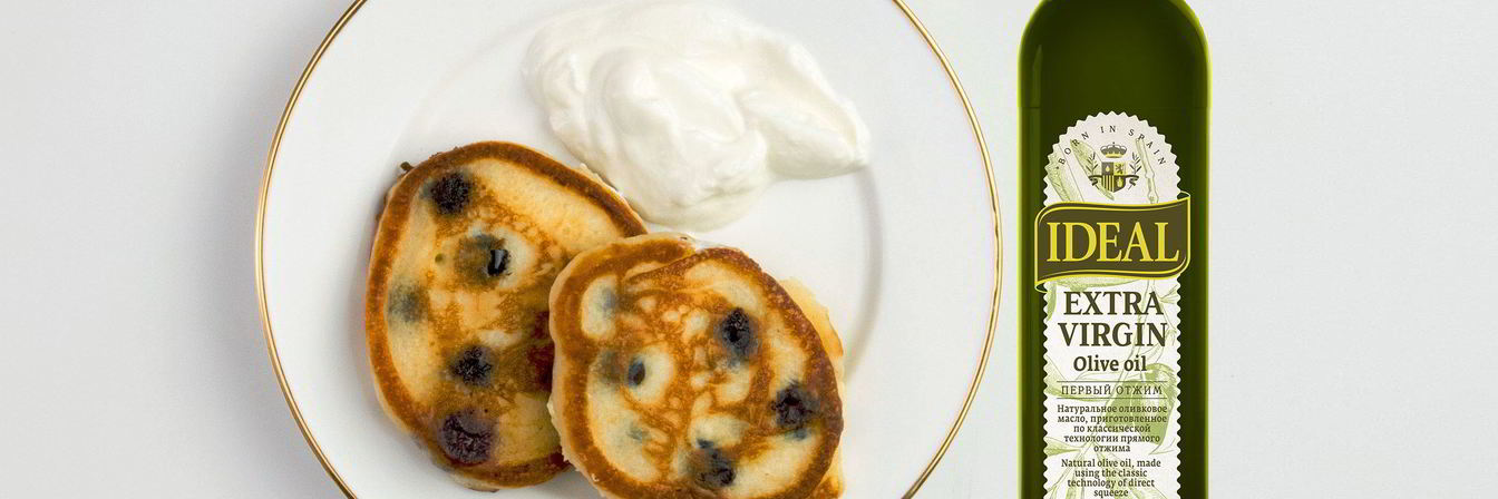 Оладьи с голубикой