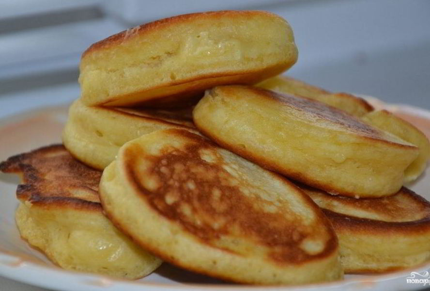 Пышные оладьи на дрожжах