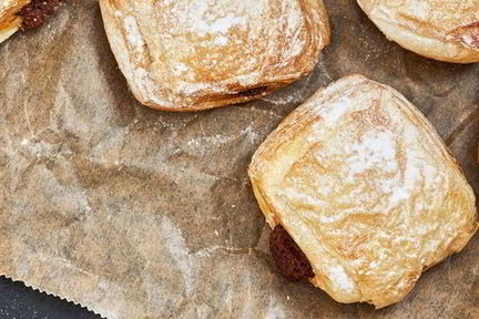 Слоеное печенье с шоколадом