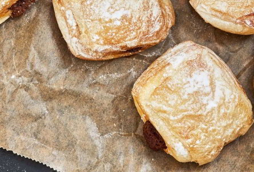 Слоеное печенье с шоколадом