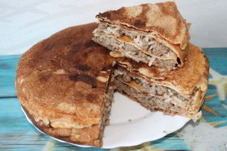 Блинный пирог с мясом