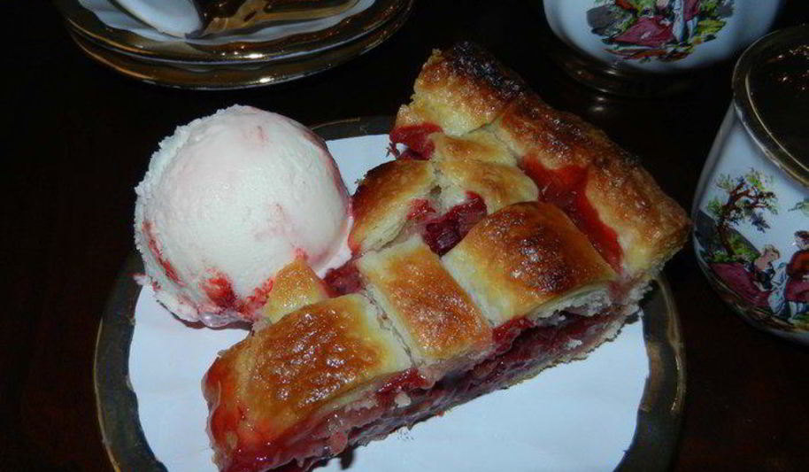 Рецепт клубнично-ревеневого пирог