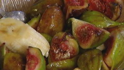 легкий пирог с бананами и инжиром