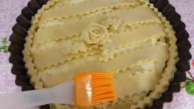 песочный пирог с яблоками и заварным сметанным кремом