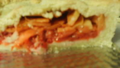 пирог c яблоками и красной смородиной