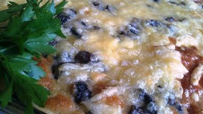 пирог наливной с грибами и капустой