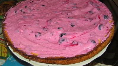 пирог с летним ягодным кремом