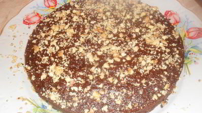 пирог со свеклой, черносливом и какао