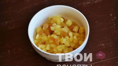 слоеный яблочный пирог