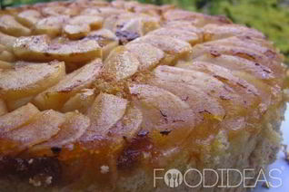 Яблочный пирог в мультиварке