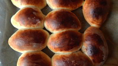 безопарные пирожки с абрикосом и малиной