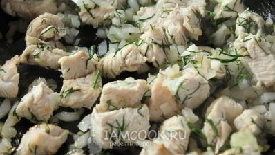 быстрые пирожки с курицей и брынзой