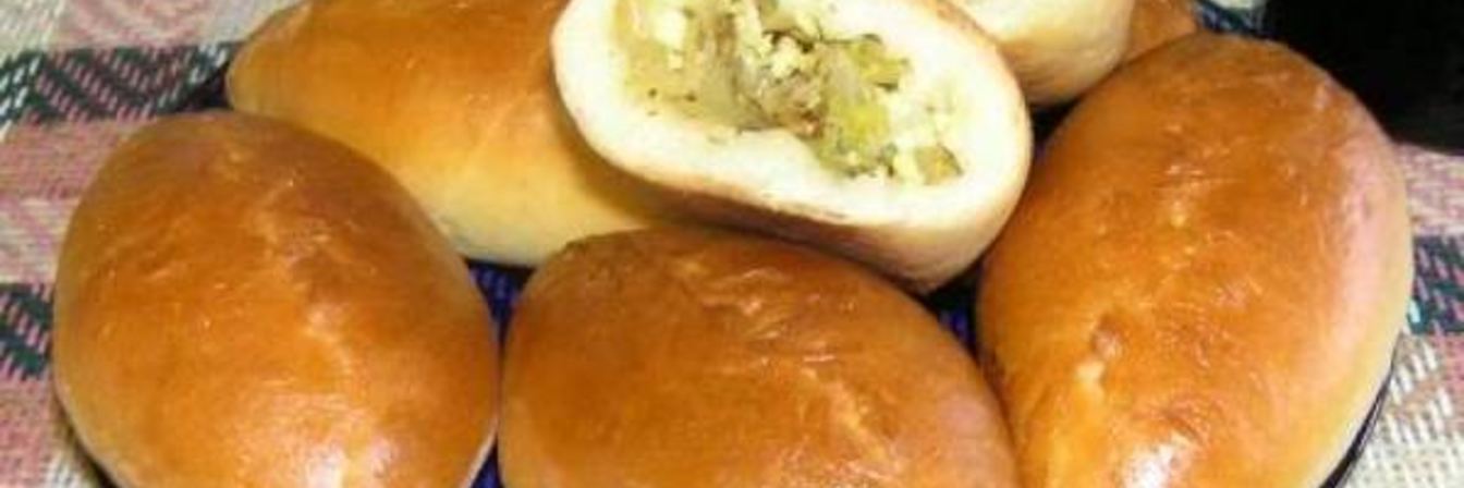 Дрожжевые пирожки с капустной начинкой