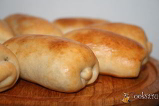 Молдавские постные пирожки с капустой Вэрзаре