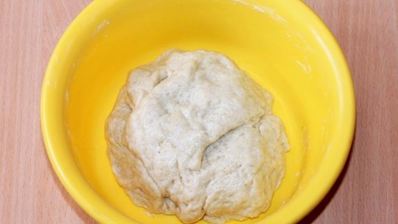 пирожки-булочки на кефире с оливками и зеленью