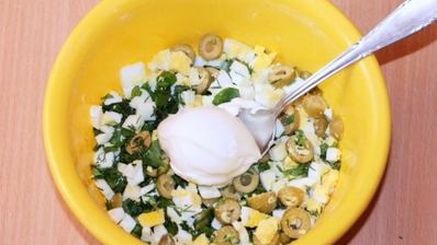 пирожки-булочки на кефире с оливками и зеленью