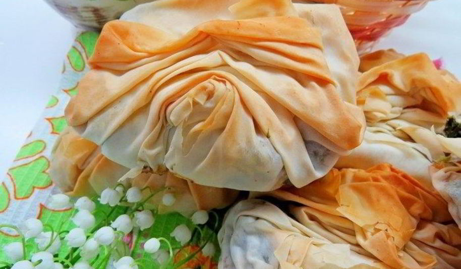 Рецепт пирожков плиссе с курицей и шпинатом из теста фило