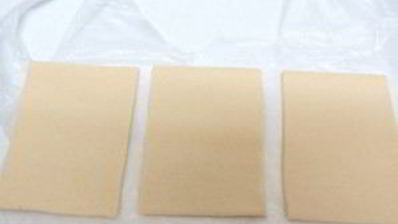 пирожки с черникой из слоеного теста