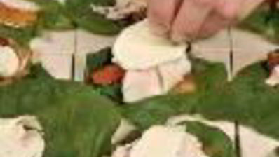 пирожки с курицей и горчичным соусом