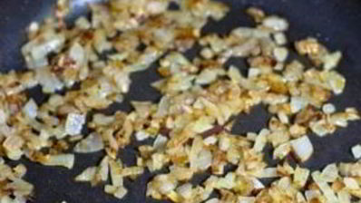 пирожки с мясом и рисом