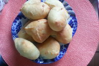 Пирожки с рисом и изюмом