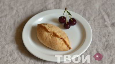 пирожки с вишней