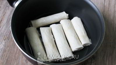 пирожки-сигары с творогом