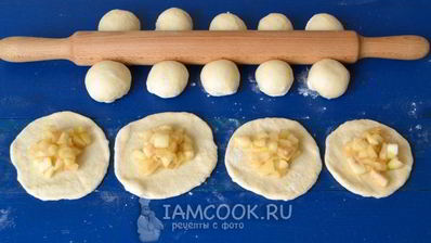постные пирожки с яблоками