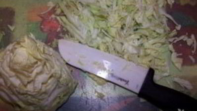 жареные пирожки с капустой