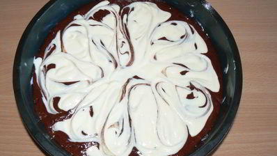 брауни с творожно-сливочным сыром и малиной